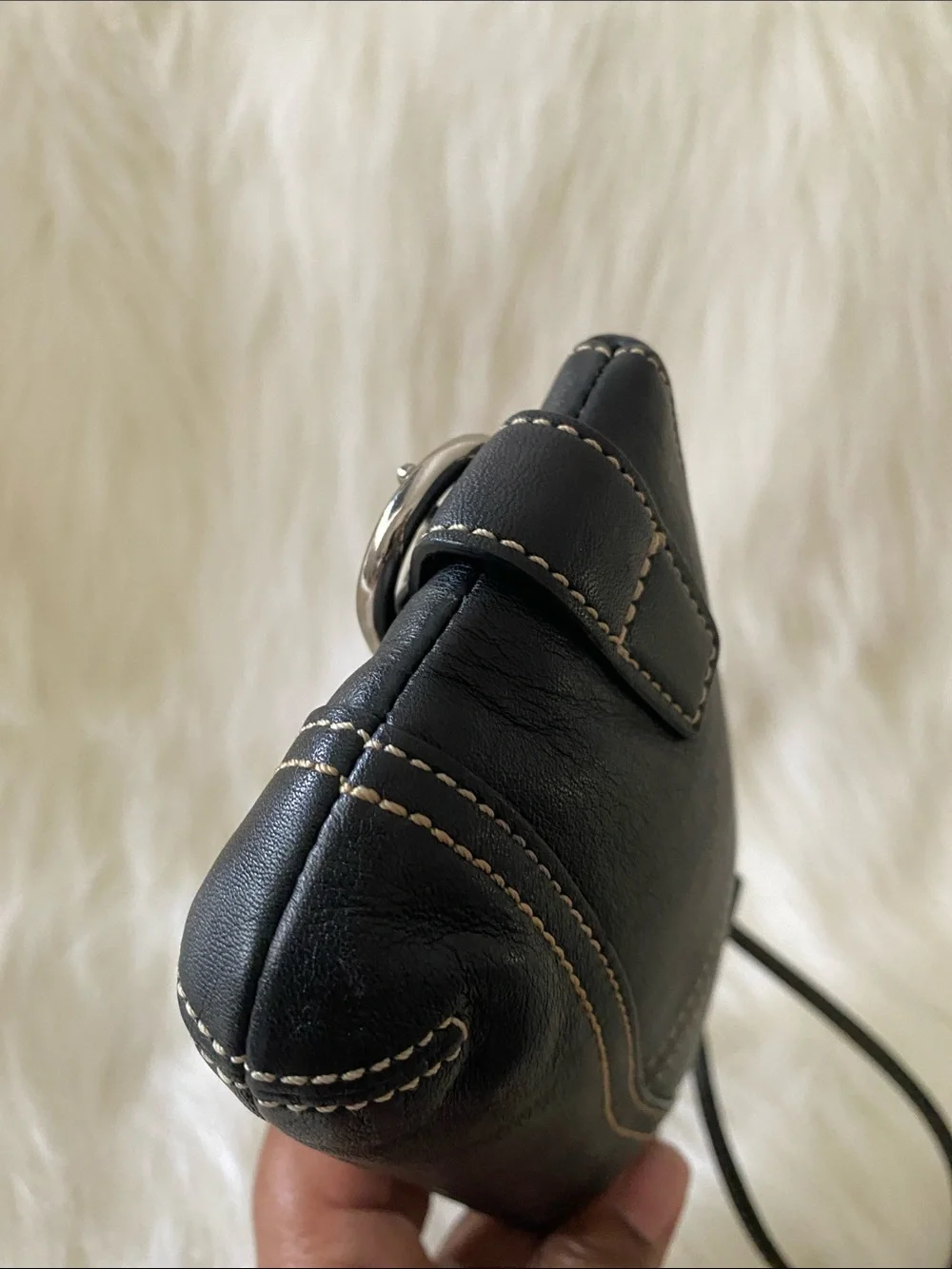 Coach compact black